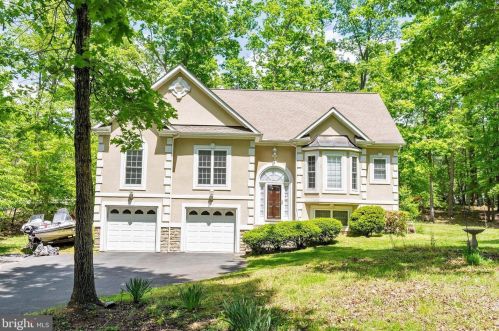 5706 Bazzanella Dr, Mineral, VA 23117-5052