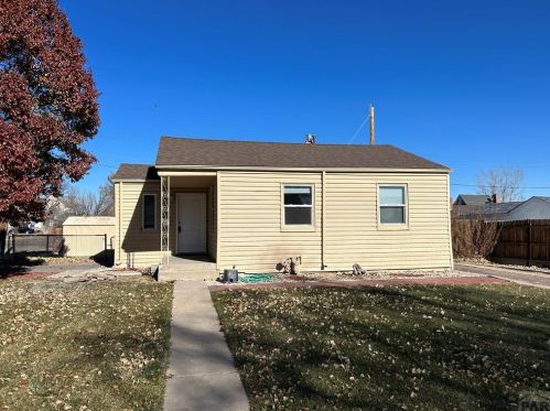 925 Central Ct, Pueblo, CO 81003-1724
