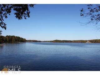 186 Hickory Pt, Buckhead, GA 30625-2900