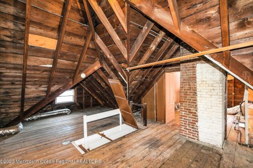 35 Leroy Pl, Tinton Falls NJ  07701-1712 exterior