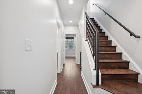 2214 Greenwich St, Philadelphia PA  19146-4207 exterior