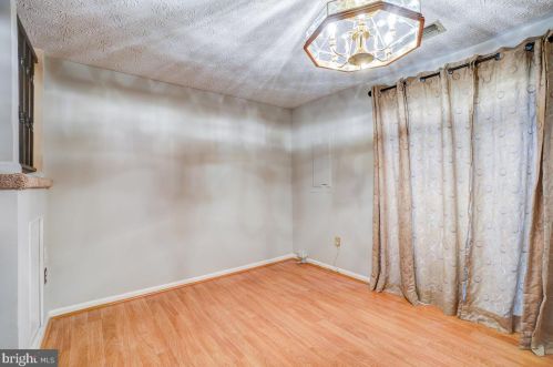 1101 Sandy Hollow Ct, Silver Spring MD 20905-6050 exterior