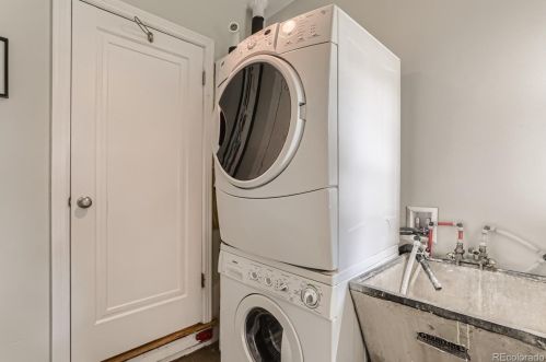 1155 Bates Pkwy, Englewood CO 80113-1777 exterior