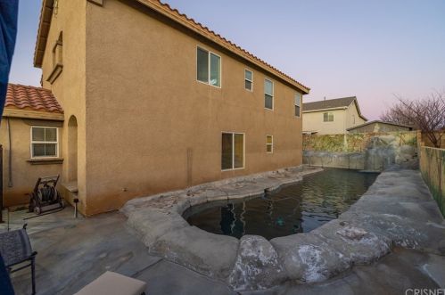 42234 Marbella St, Lancaster CA 93536 exterior