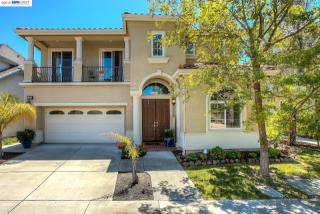2698 Eagles Landing Ct, Pleasanton, CA 94568-7493