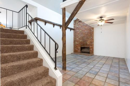 8676 Cordial Rd, El Cajon, CA 92021-2134