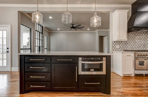 6501 Shoal Creek Rd, Fort Worth TX  76132-4418 exterior