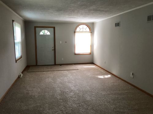 705 State St, Lemont, IL 60439-3930