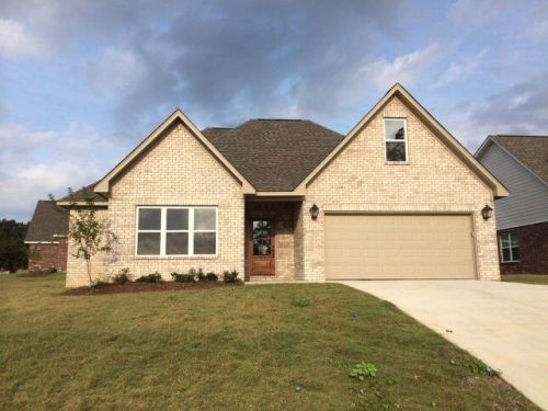 218 Forest Glen Dr, Lafayette, MS 38655-6023
