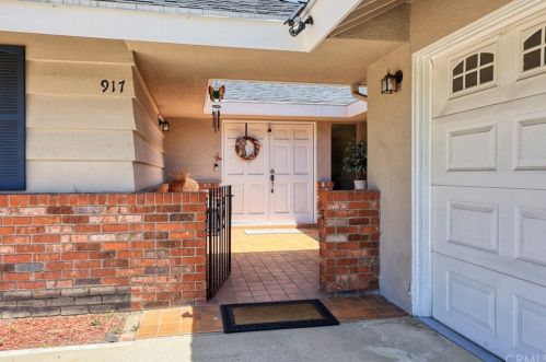 917 Notre Dame St, Upland CA 91786-2761 exterior