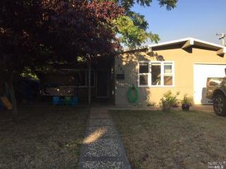 442 Lovers Ln, Vacaville, CA 95688-4323
