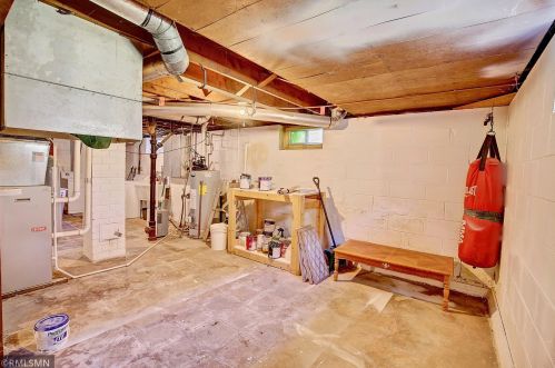 5580 Aldine St, Saint Paul MN  55126-4901 exterior