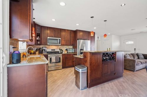 250 Sagamore St, Anaheim CA  92807-2811 exterior