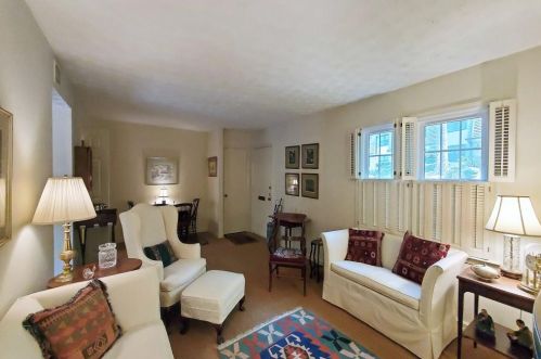 23 Arpege Way, Atlanta GA  30327-1001 exterior