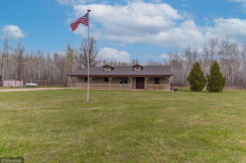18469 Thoren Dr, Solway, MN 56678-4521