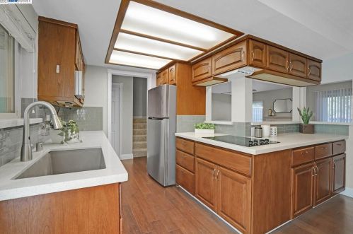 5351 Springdale Ave, Pleasanton, CA 94588-3646