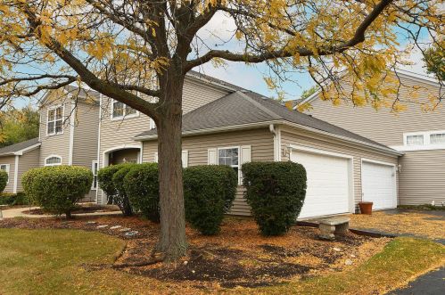 1435 Citadel Dr, Joliet, IL 60435-5194