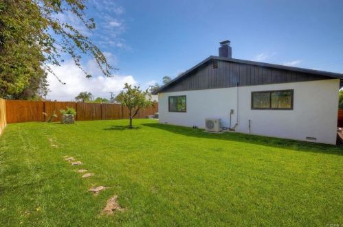 1442 Burroughs St, Oceanside CA  92054-5431 exterior