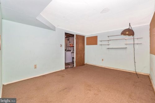 13216 Dauphine St, Silver Spring MD 20906-5211 exterior