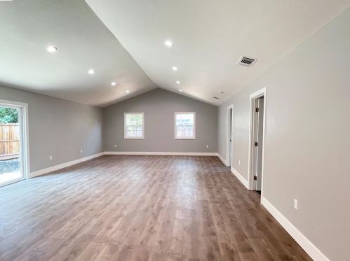 1036 Santa Cruz Dr, Concord CA  94523-2331 exterior
