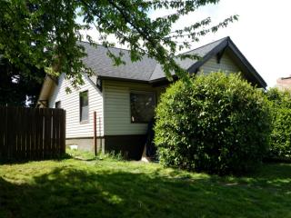7763 13 Ave, Seattle WA  98177-5215 exterior