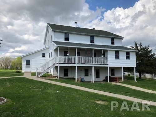 580 250th Rd, Colmar, IL 62367-2566