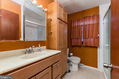 427 Holiday Dr, Aberdeen MD  21001-1813 exterior