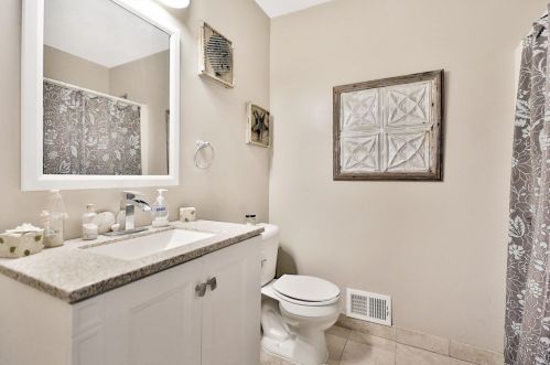 5228 East St, Saint Paul MN  55110-6500 exterior