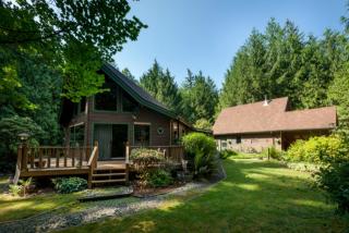 22393 Foss Rd, Breidablick, WA 98370-9004