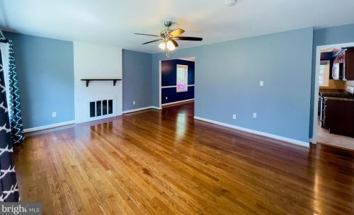 7039 Calamo St, Springfield VA  22150-3508 exterior