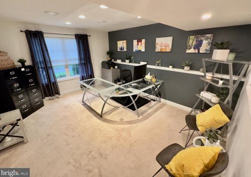 9 Hickory Rd, Carlisle PA 17015-9707 exterior