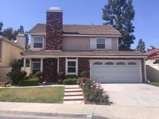 8 Brisa, Irvine CA  92620-1818 exterior