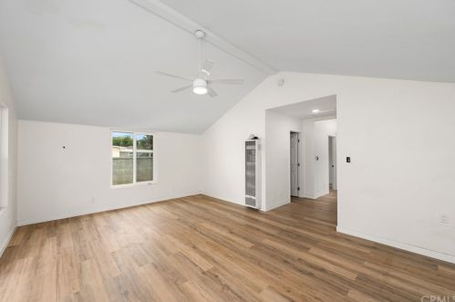 1218 Maple St, Santa Ana CA  92707-1304 exterior