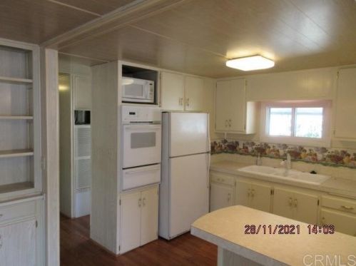 306 Killdeer Ln, Oceanside, CA 92057-6451