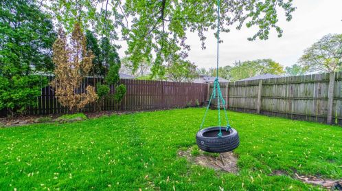 9601 Dogwood Dr, Hammond IN 46321-3709 exterior