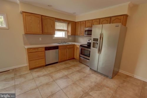 154 Faith Cir, Carlisle, PA 17013-8889