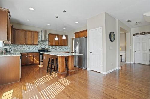 3845 Lake Sanctuary Way, Atlanta GA  30349-1898 exterior