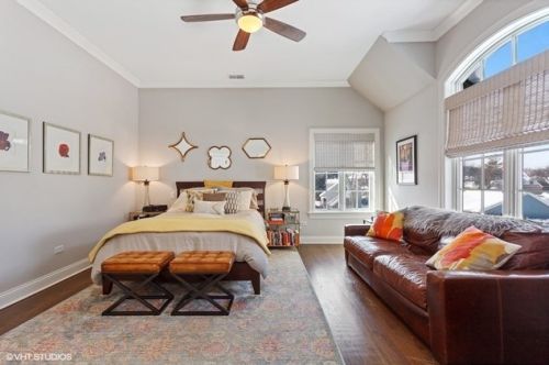 26 Golf Ave, Willowbrook IL  exterior