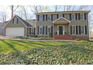 2285 Old Orchard Dr, Marietta, GA 30068-3448