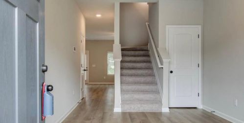 7110 Chara Ln, Atlanta GA  30331-3856 exterior