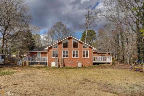 764 Sugar Hl Ln, Conyers GA  30094-3741 exterior