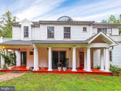 900 Buck Rd, York, PA 17315-2078