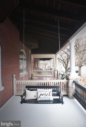313 College Ave, Lancaster, PA 17603-3317