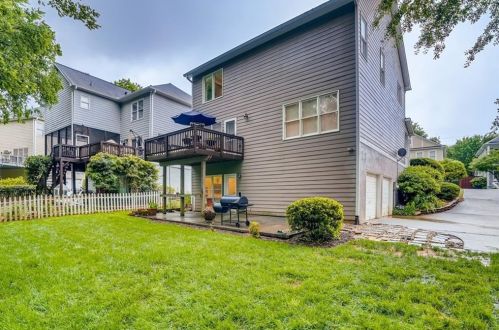 2243 Harry Brooks Dr, Atlanta GA  30318-1971 exterior