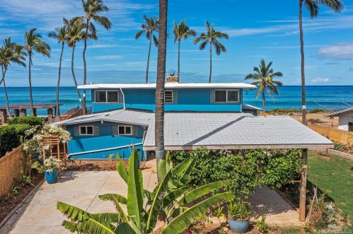 84879 Moua St, Nanakuli, HI 96792-1925