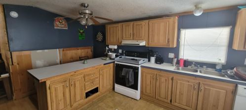 184 Franklin Hwy, Andover, NH 03216-3809