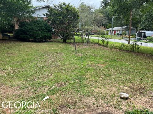 1067 Laurel Ln, Conyers GA  30012-4207 exterior