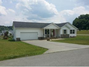 9802 Wildwood Dr, Wise, VA 24293-4422