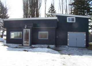 1028 Wheat Ave, Hatton, ND 58240-4420
