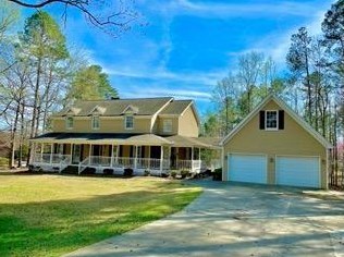202 Oak Mountain Pkwy, Carrollton, GA 30116-6423